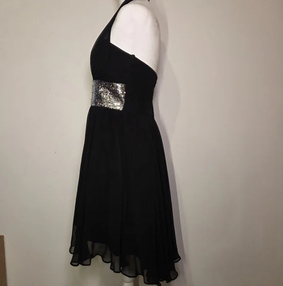 Elegant Black Halter Dress with Silver Accent - Picture 7 of 9